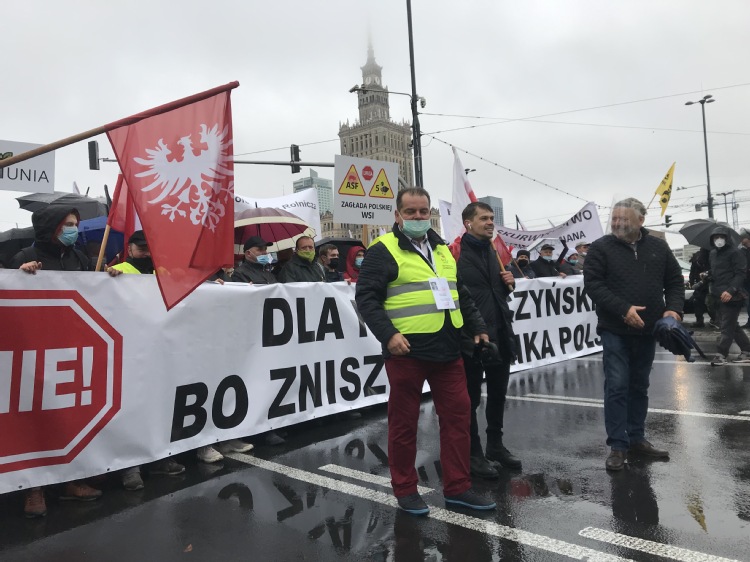 Protest rolników 13.10.2020 przejdzie do historii jako ZJEDNOCZENIE POLSKIEJ WSI.